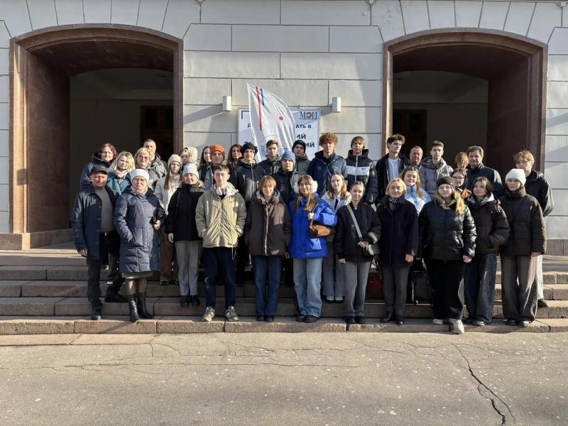 «Рязаньэнерго» организовал для школьников поездку в Московский энергетический институт